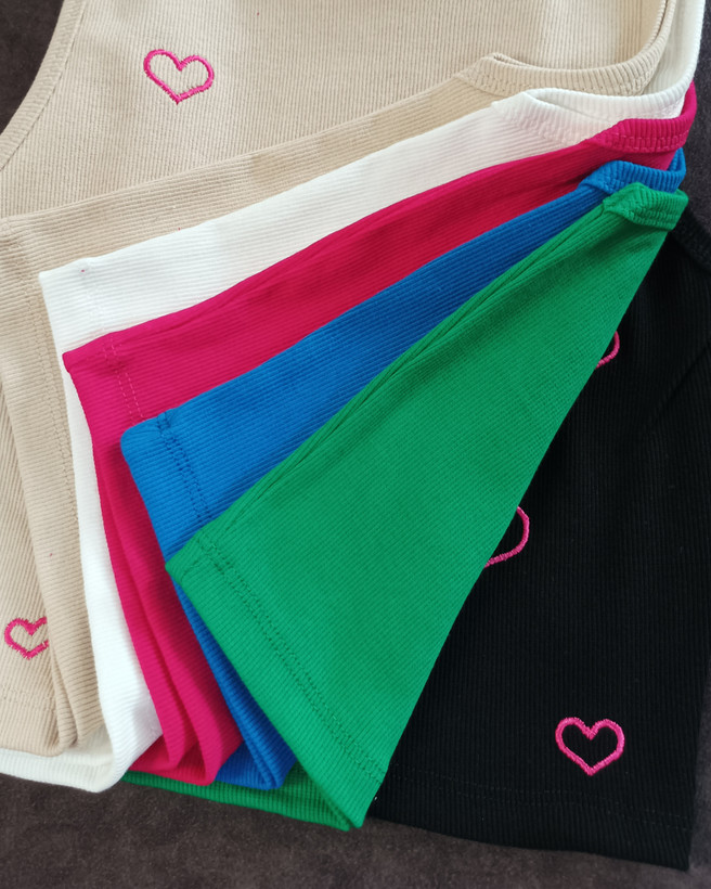 کراپ تاپ گلدوزی قلب