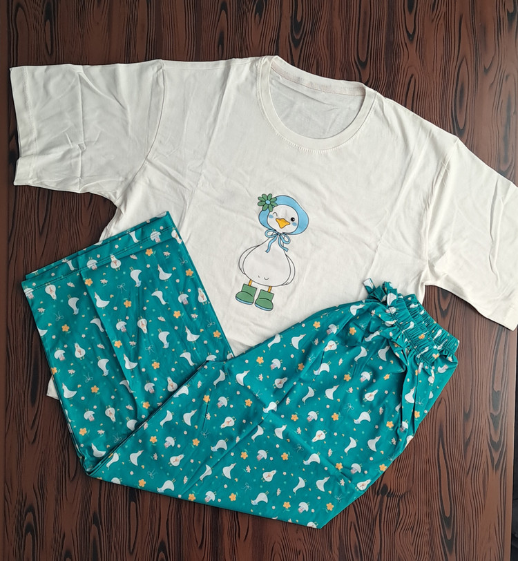 ست دو تیکه تیشرت باکسی و شلوار بگ بوگاتی🧸💙part3